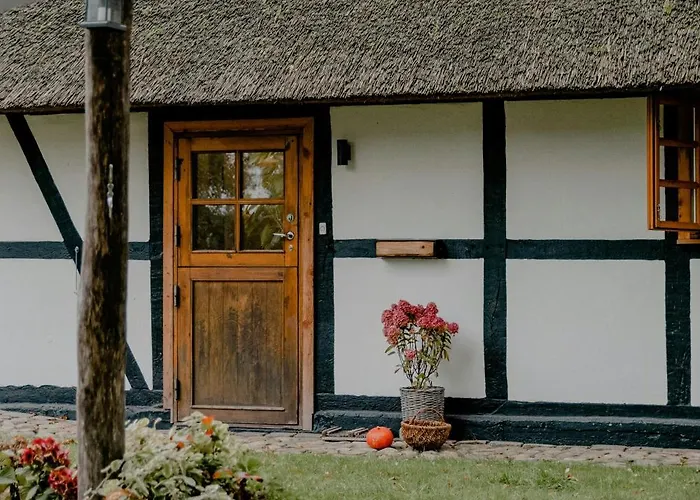 Romantic Nights Under The Thatched Roof Casa de Férias *