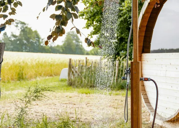 Casa de Férias Romantic Nights Under The Thatched Roof